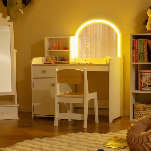 Kids play makeup - play, dresser
